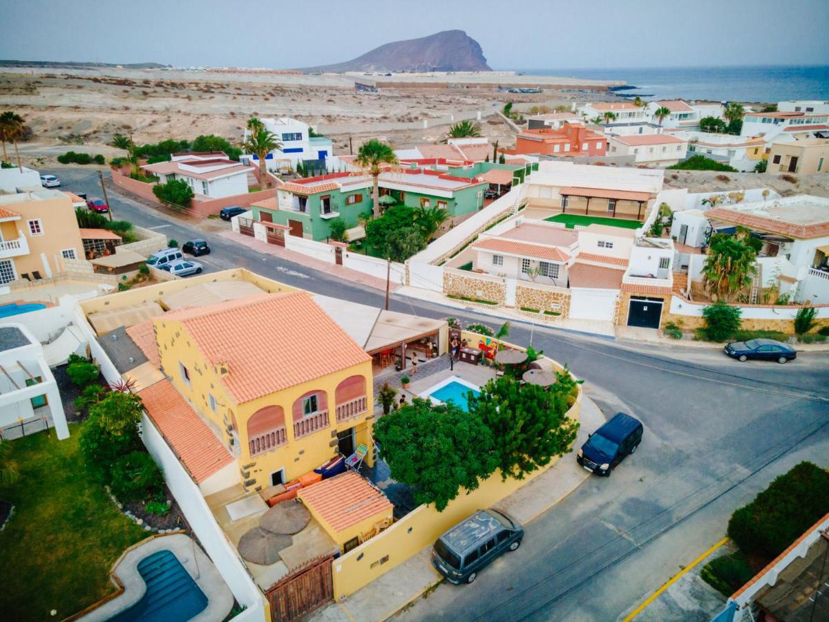 Amigos Tenerife Hostel