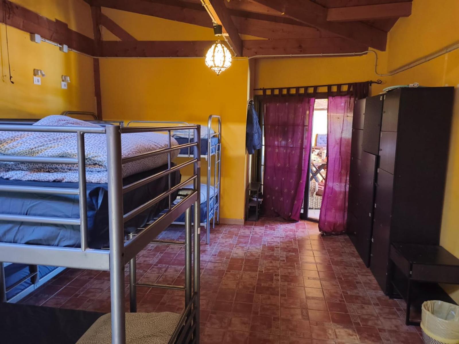 Amigos Tenerife Hostel *