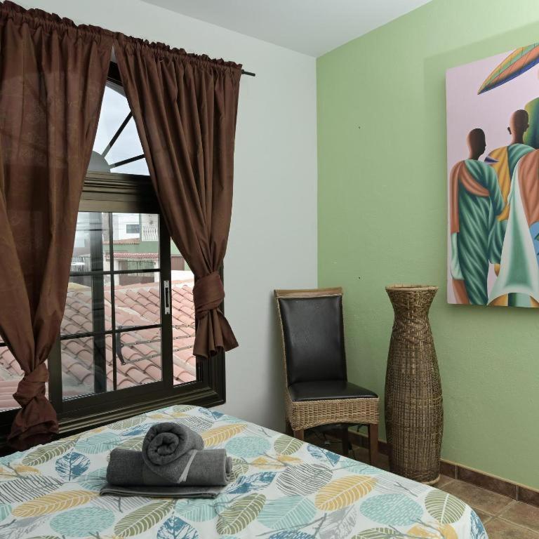 Amigos Tenerife Hostal La Mareta